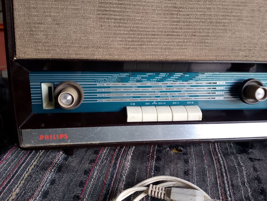 Radio Philips, bom estado