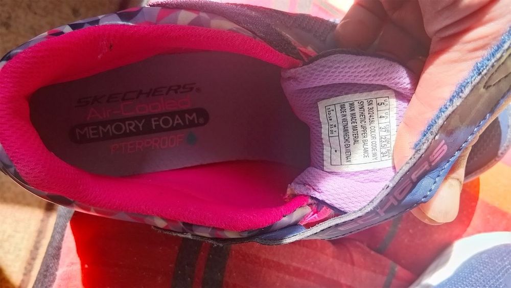 Кросівки Skechers , 37р