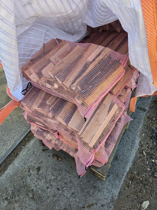 Workowane drewno rozpałkowe i opałowe kominkowe szczegóły w opisie