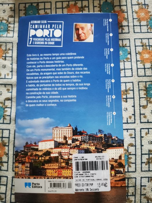Guia/Livro Caminhar pelo Porto. Germano Silva.