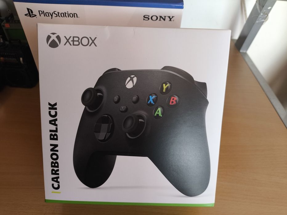 Comando Xbox One original Microsoft Carbon black novo e selado.