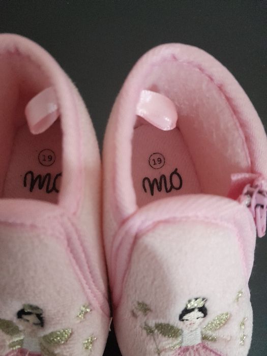 Pantufas e crocs n19