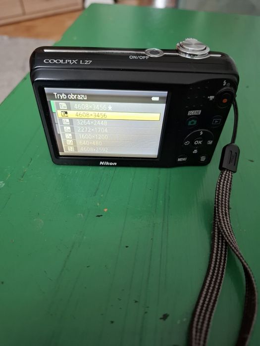 Aparat kompaktowy Nikon coolpix L27 sprzedam.