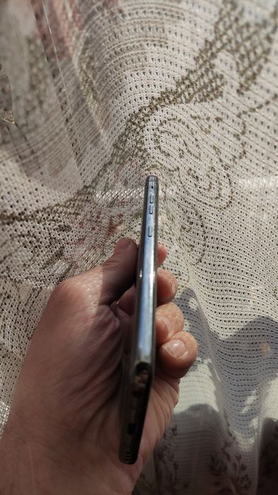 Продам свой смартфон Lg g8(LM-G820UM)