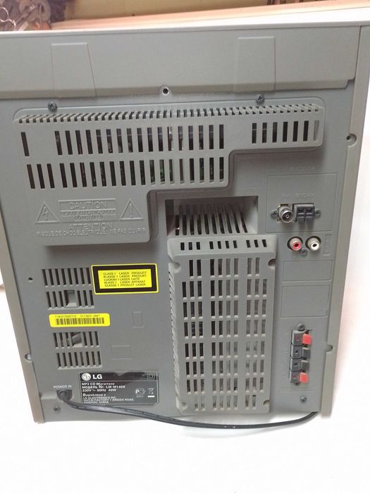 Музыкальный центр LG  mp3