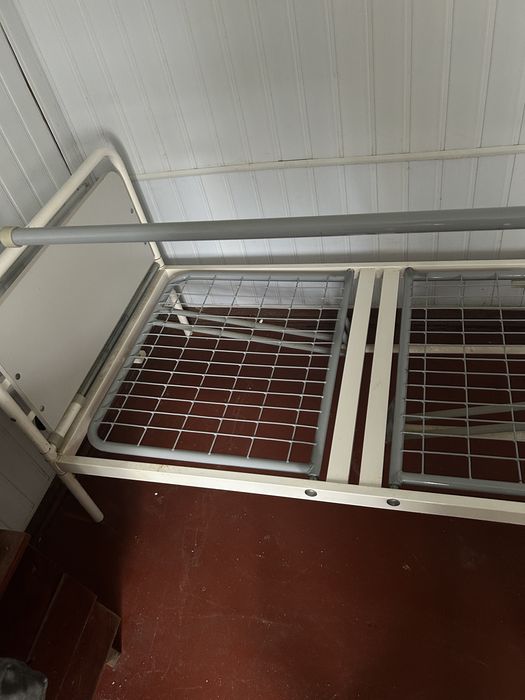 Медицинскую кровать