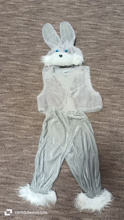 Прокат дитячих костюмів