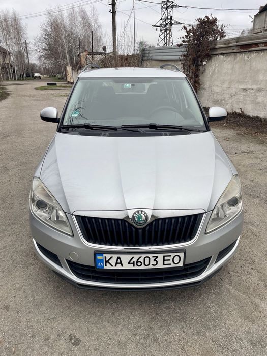 Skoda Fabia 1.4 газ/бенз 2011рік.