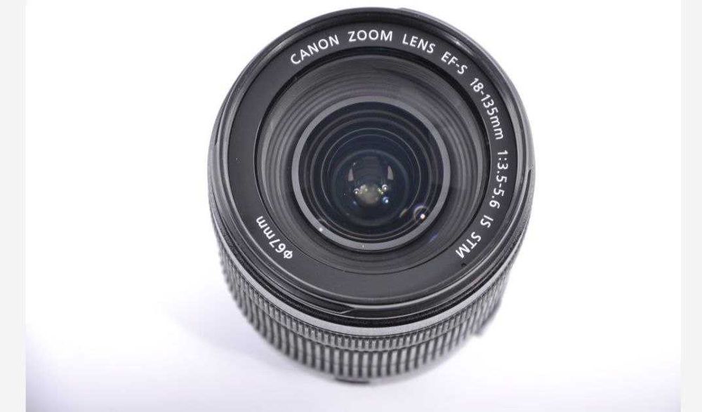 Canon EF-S 18-135mmf/3.5-5.6 IS STM