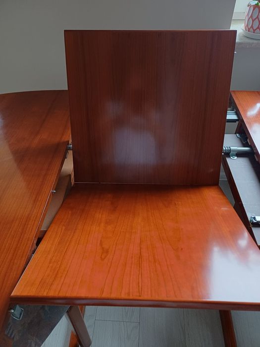 Stół włoski plus 6 krzeseł