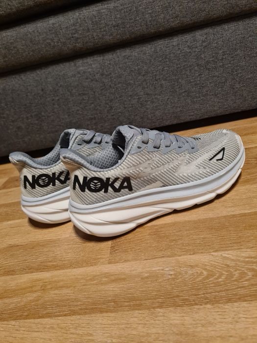 Oryginalne buty marki NOKA