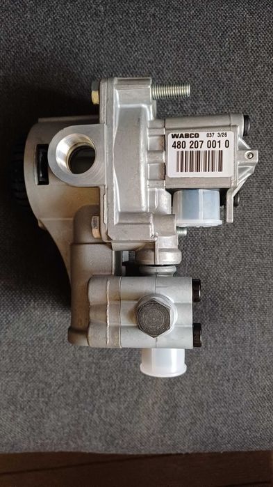 Капан пневматичний  гальмівний WABCO 480 207 001 0.