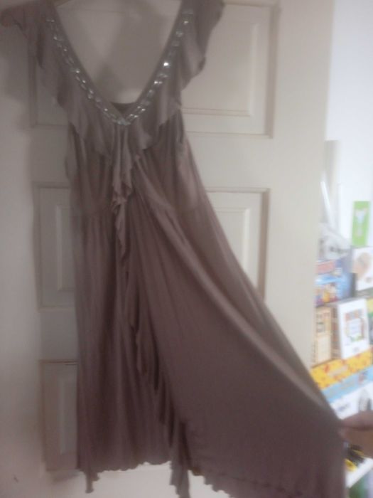 Vestidos S/M em excelente estado