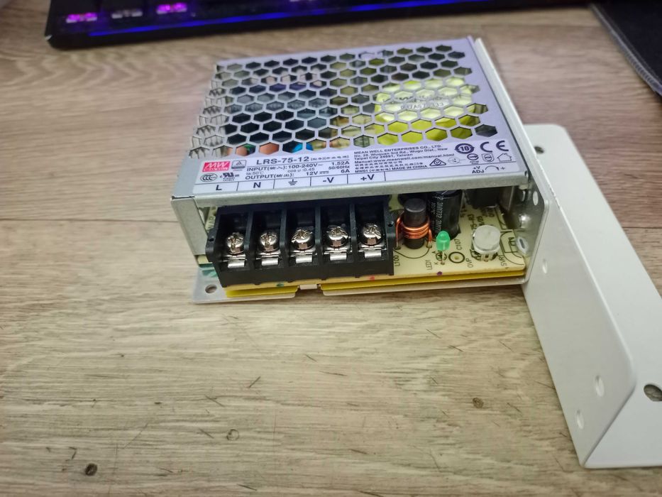 Блок питания mean well LRS-75-12