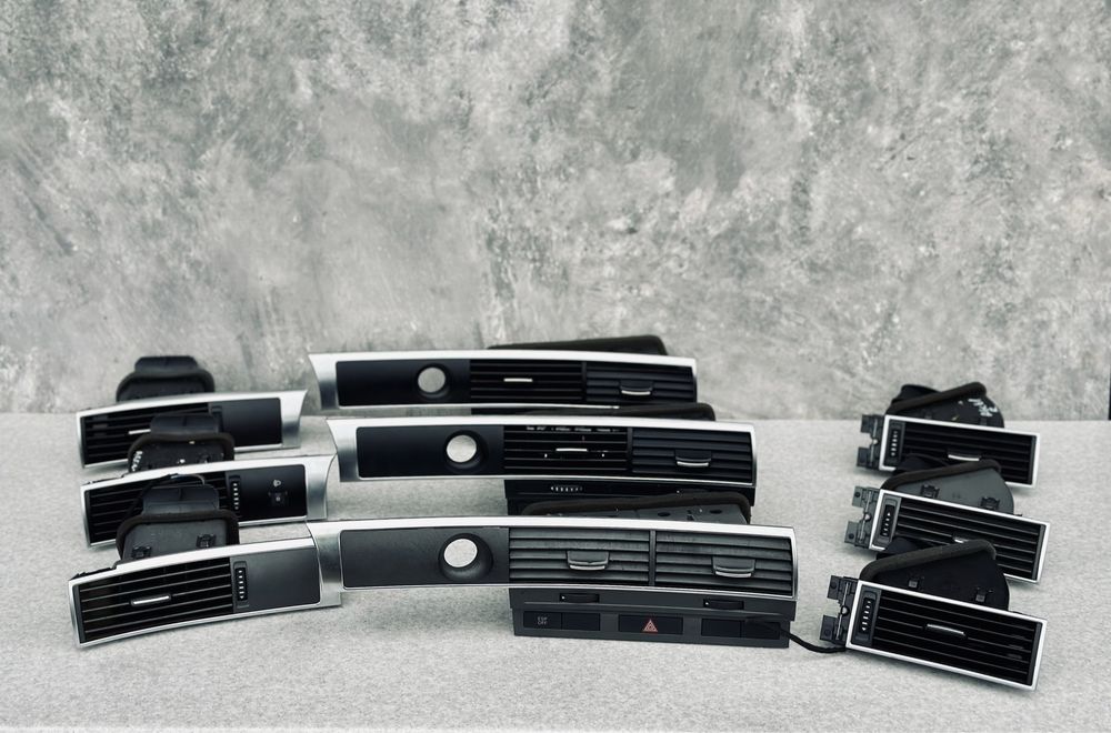 Дефлектор Ауді А6 С6 воздуховод в торпеду Audi A6 C6 розборка