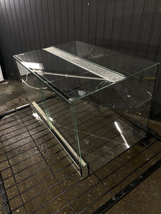 Terarium szklane szyby przesuwne