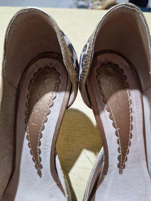 Buty czółenka szpilki złoto-brązowo-beżowe
