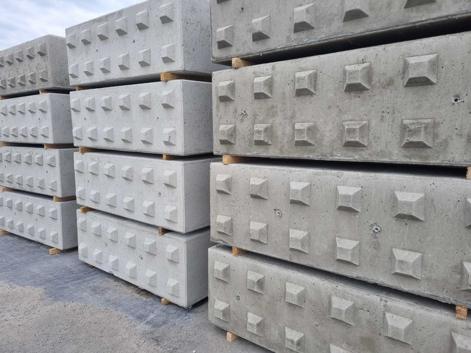 ZAWMARK ! Bloki betonowe,Mury oporowe ,Klocki,Zasieki,Silosy