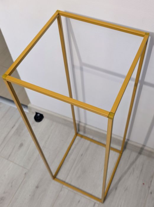 Stojak na kwiaty, kompozycje kwiatowe, dekoracje weselne