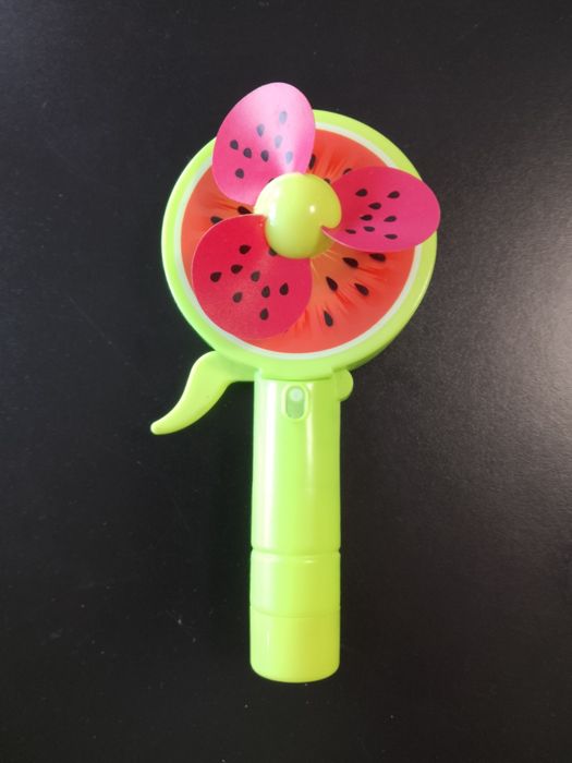 Wiatrak ze spryskiwaczem, Flying Tiger