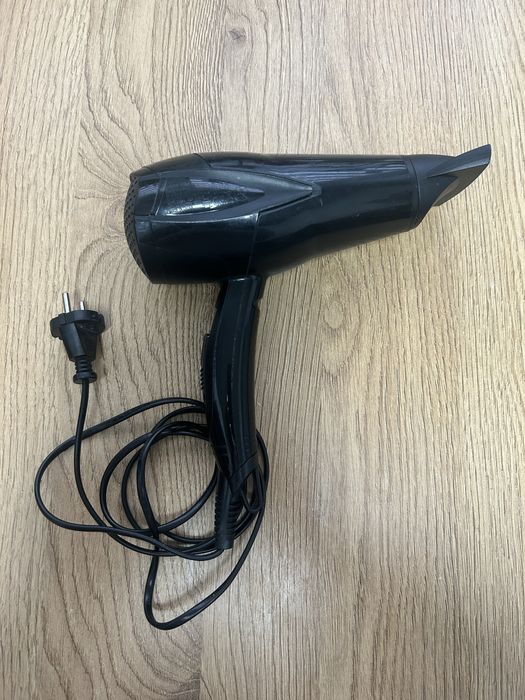 Suszarka do włosów Babyliss 1500W