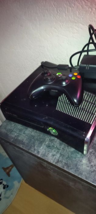 Xbox 360 plus pad i gry