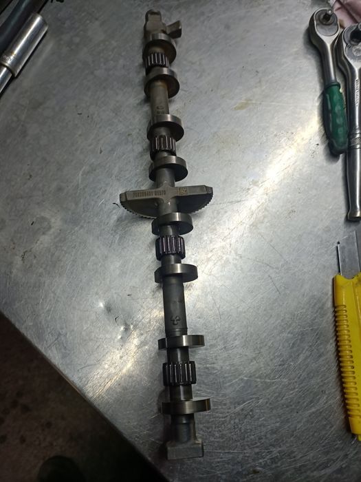 Wałek mimosrodowy BMW n20 n26 B20 b28