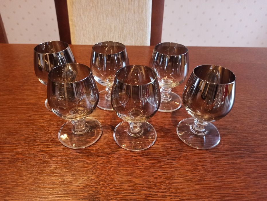 Kieliszki,szklanki z dymionego szkła