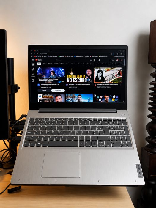 Lenovo IdeaPad 3 i3 10ª Geração • 8GB RAM • SSD 238GB • Como Novo