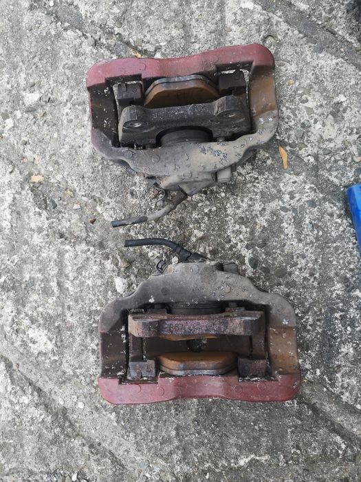 BMW E90 E91 E92 E93 335i 335d zaciski hamulcowe przód 348mm