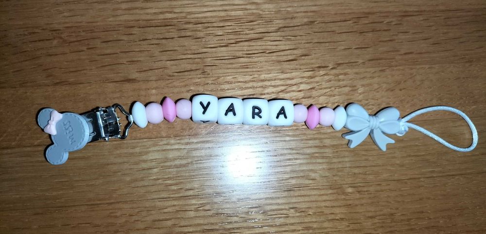 Prendedor de chupetas