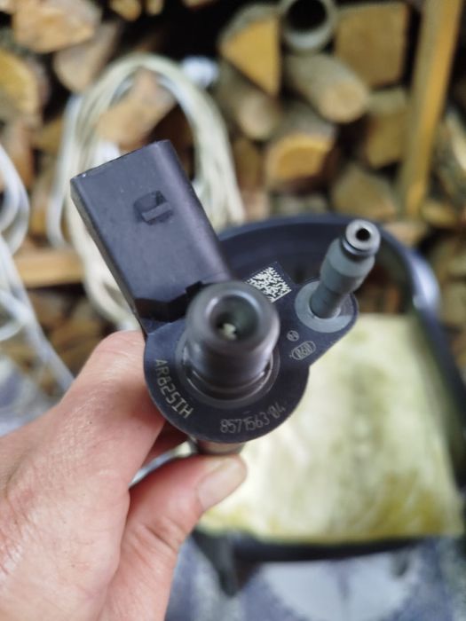 Насос форсунка Bmw g20 g30 g11 g15 g01 g05 g07 x3 3.0d b57d30c