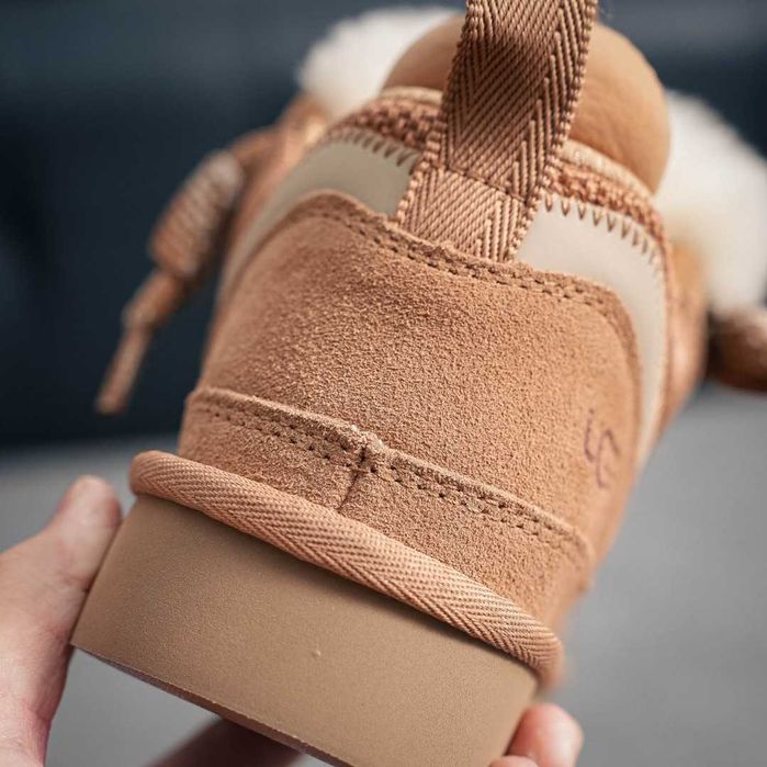 UGG Lowmel Chestnut R.41