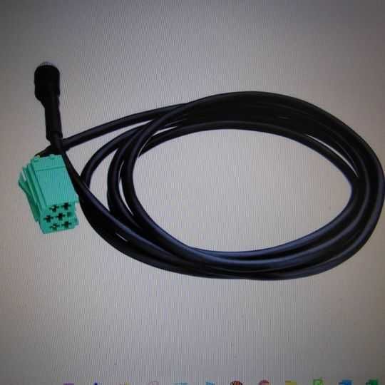 Cabo audio adaptador AUX Line In radio, novo não usado