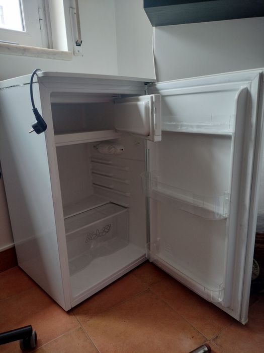 Frigorífico Zanussi (venda urgente)
