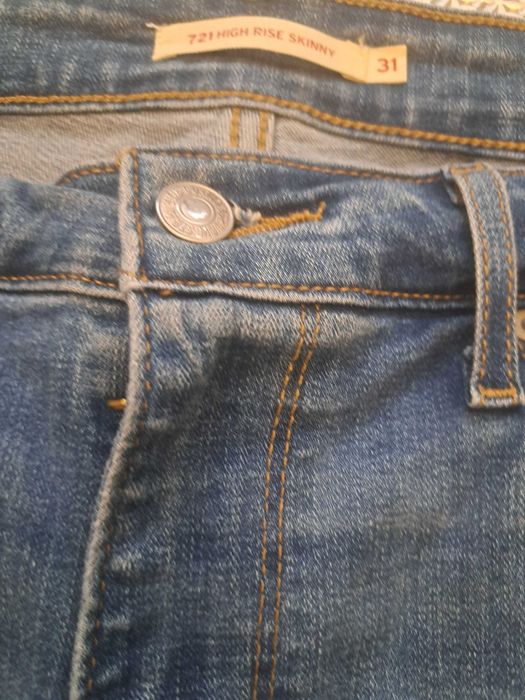 Jeansy Levis 721 High Rise Skinny 31