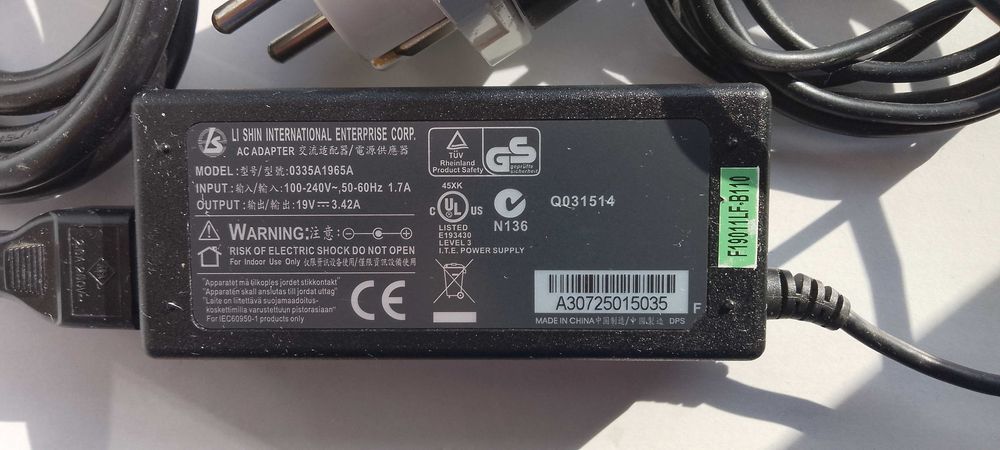 LI SHIN International Enterprise Corporation Model 0335A1965A