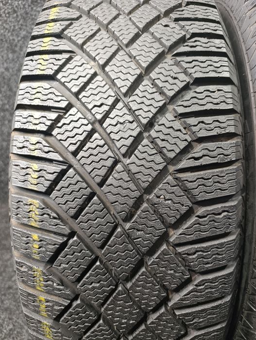 Шини 225/65R17 Continental