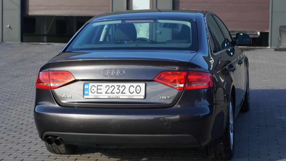 Продам Audi A4 B8