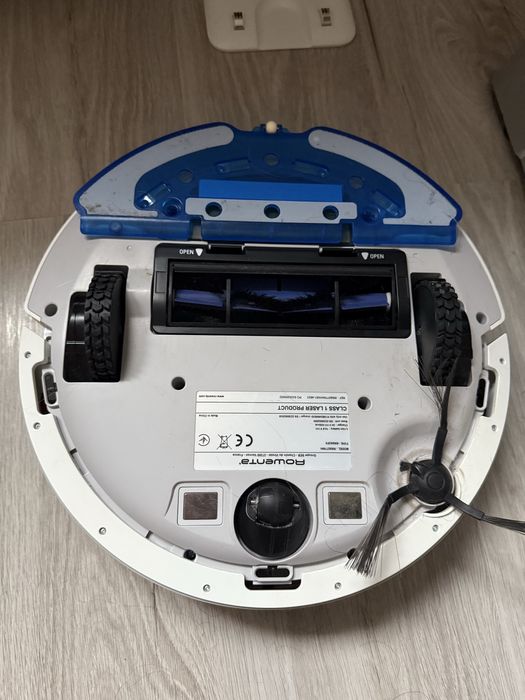 Продам робот пылесос Rowenta