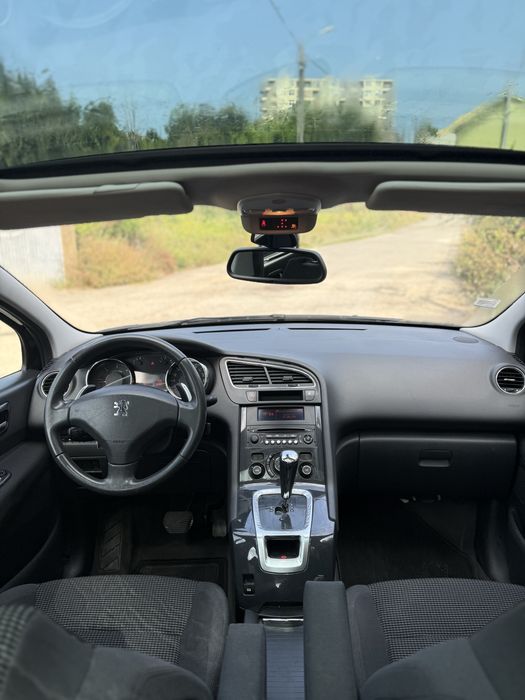 Peugeot 5008 7L