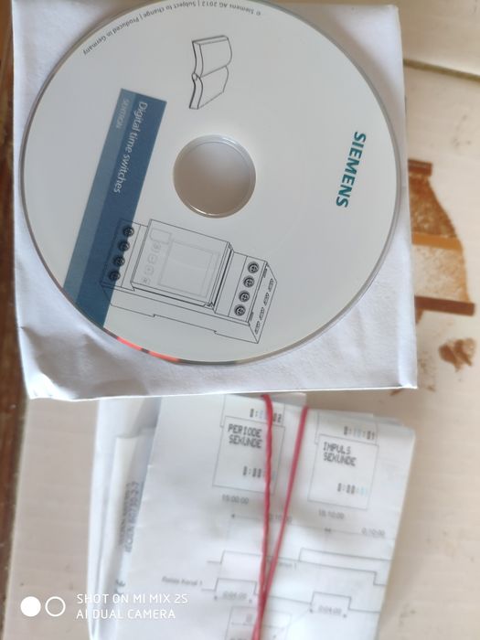 Siemens Timer Circuit Breaker 7LF4 521-0 ac230v 50/60 hz 2000w 8A64585196852609122