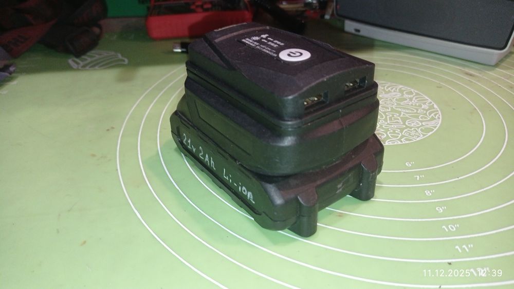 Адаптер павербанк с фонариком на АКБ 21 вольт