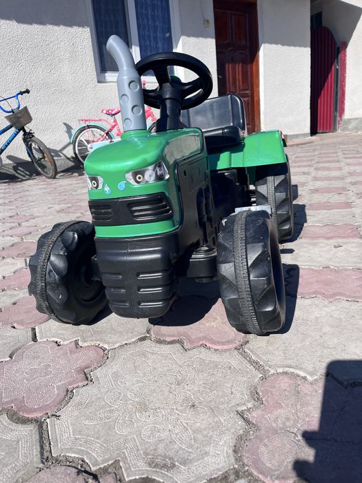 Трактор для дітей