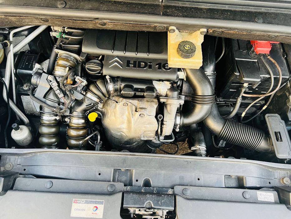Citroën C4 Grand Picasso — fotografia 4