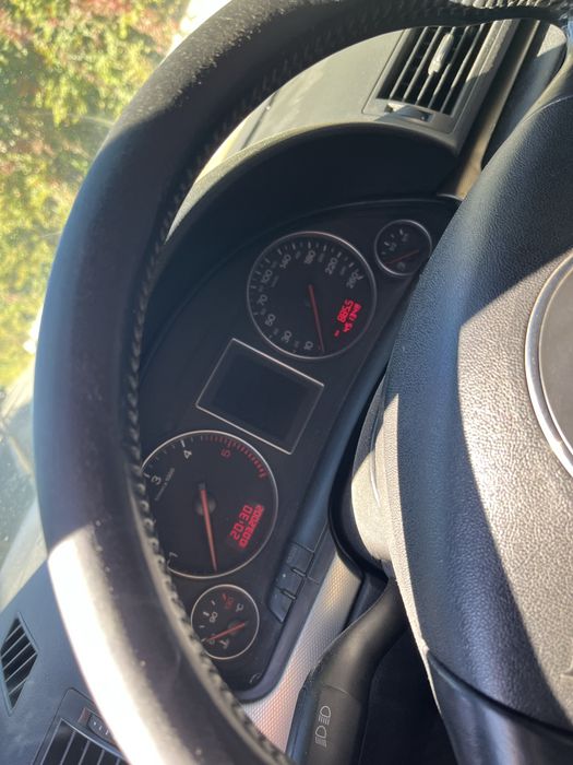 Audi a4 avant quattro 2.5 дизель