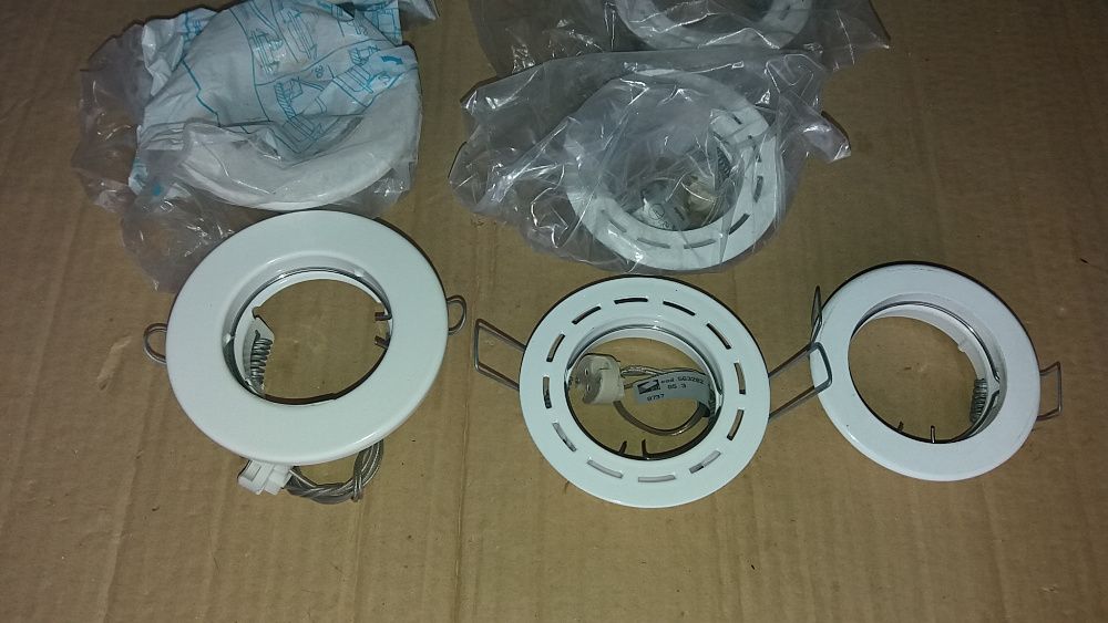 Lot of 10 GU5.3 12V Spotlights64585836924546120