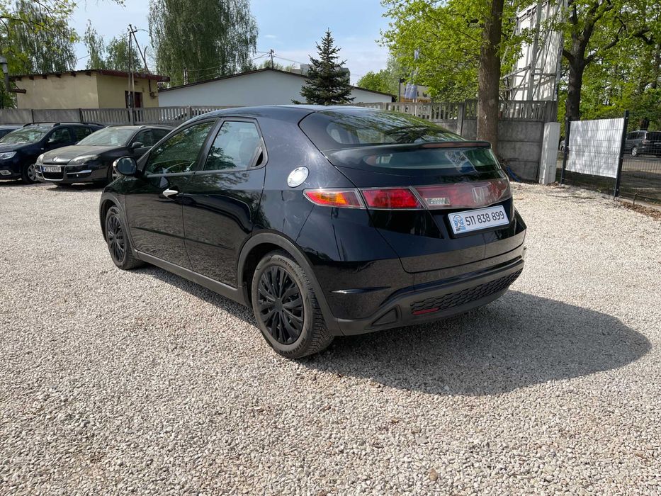Honda Civic • 2007 • 1.4 benzyna 83KM • UFO •