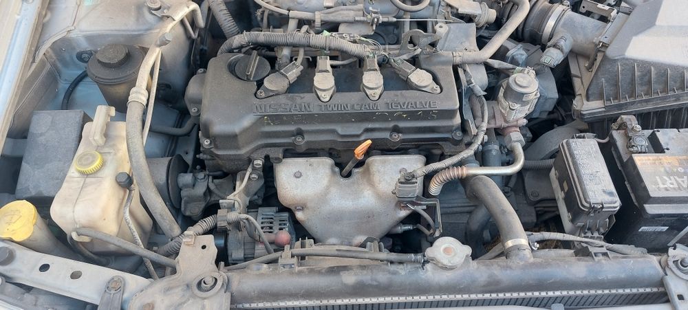 Nissan almera 1.5i motor e caixa