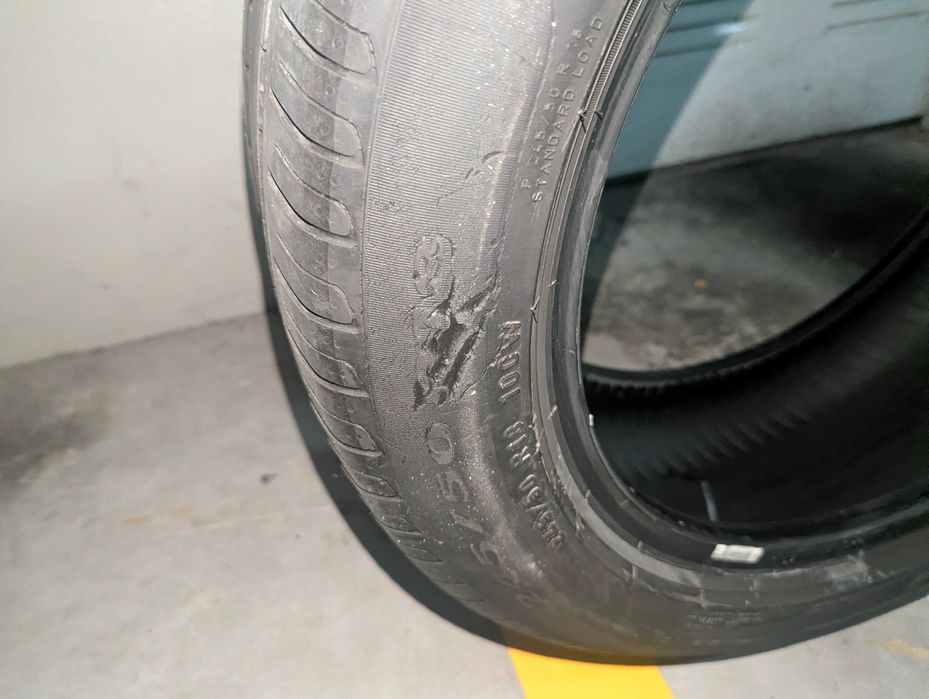 Par de Pneus Pirelli 245/50 R18 RUN FLAT